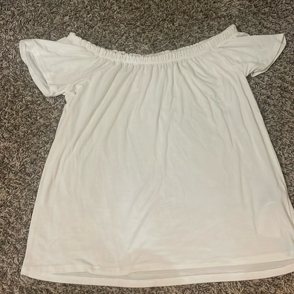 Super cute off the shoulder blouse!